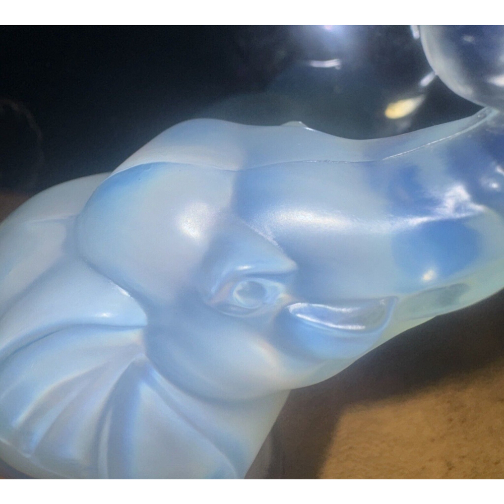 Vintage SABINO French 1930's Stylized Elephant Opalescent Art Deco Glass Statue - Picture 4 of 13